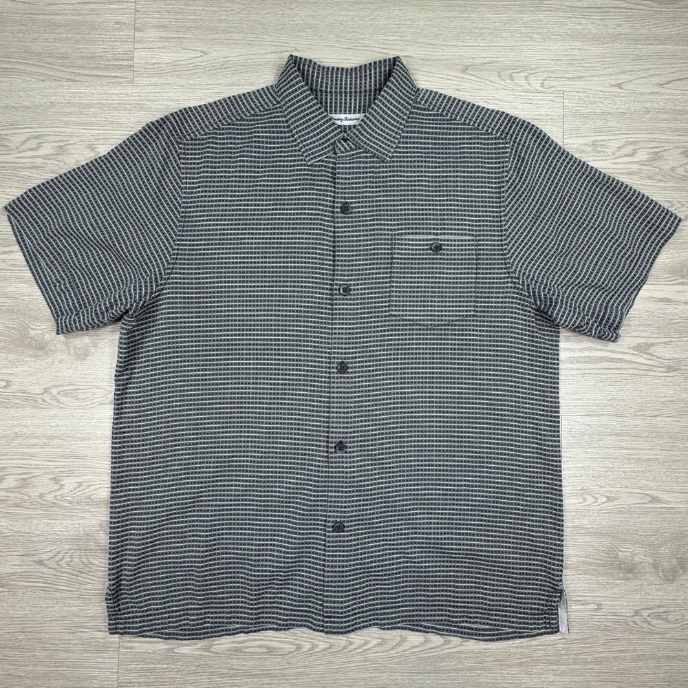 Tommy Bahama‎ Mens Shirt Large Short Sleeve Button Up Grid Silk Blend Black Grey